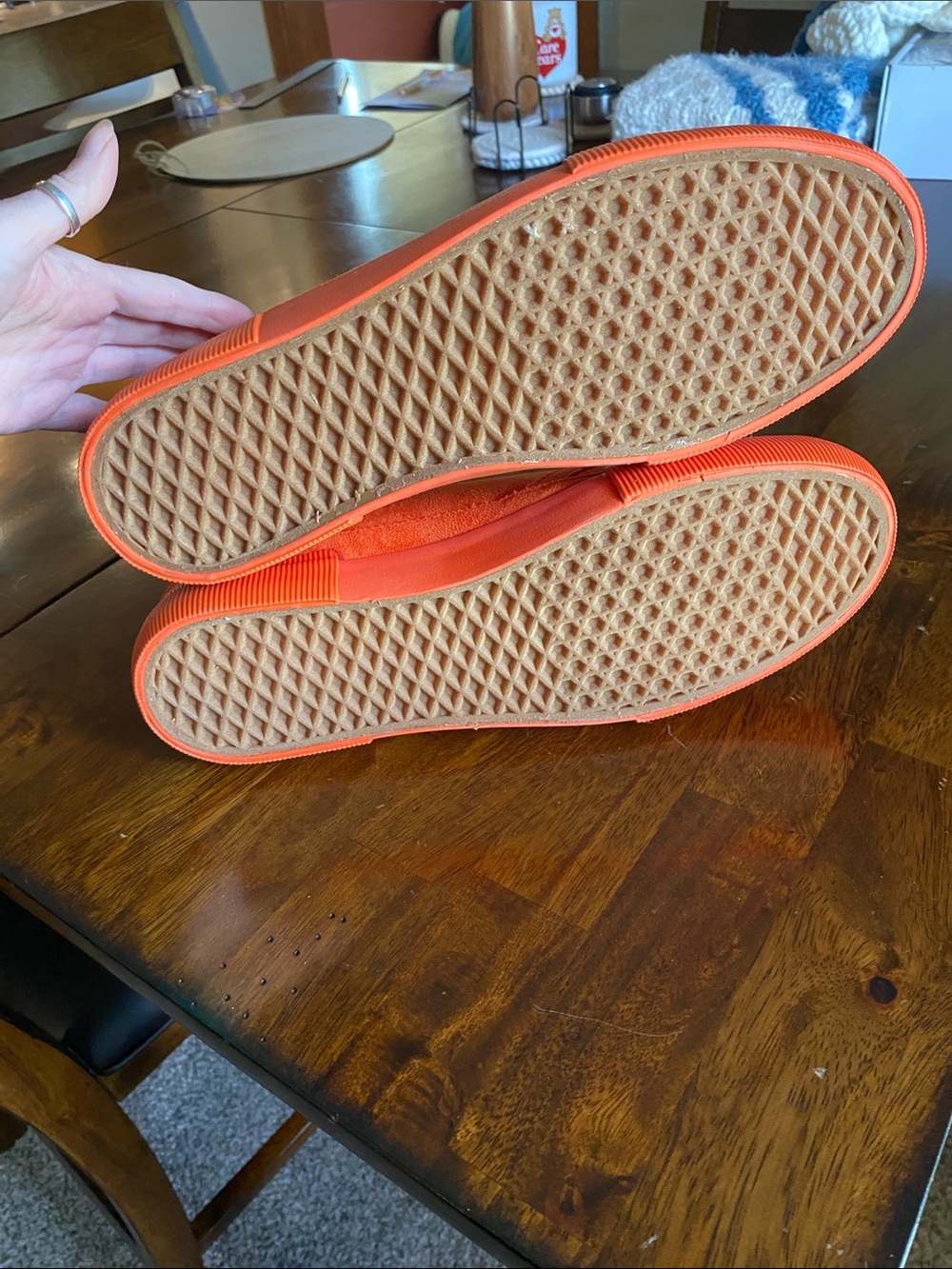 True Religion men’s Orange Sneakers with Yellow Laces - Picture 4 of 7
